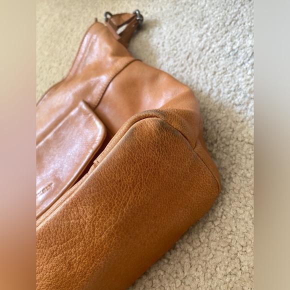 Burkely tan coloured genuine leather shoulder crossbody bag - Picture 4 of 16